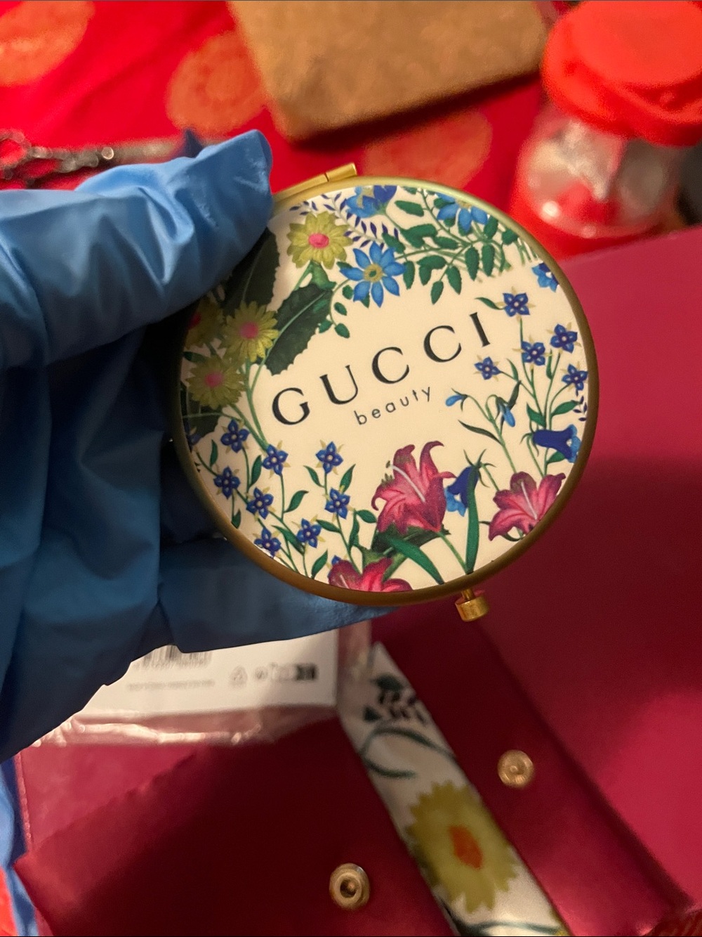Gucci Floral Compact Mirror in White, Pink, Blue and Green - Picture 13 of 17